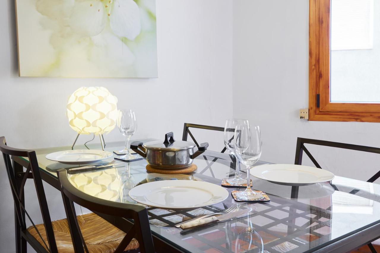 Gracia Apartment Барселона Екстериор снимка