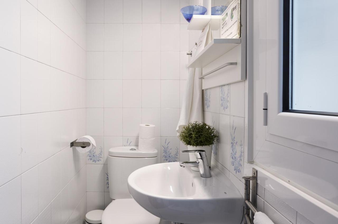 Gracia Apartment Барселона Екстериор снимка