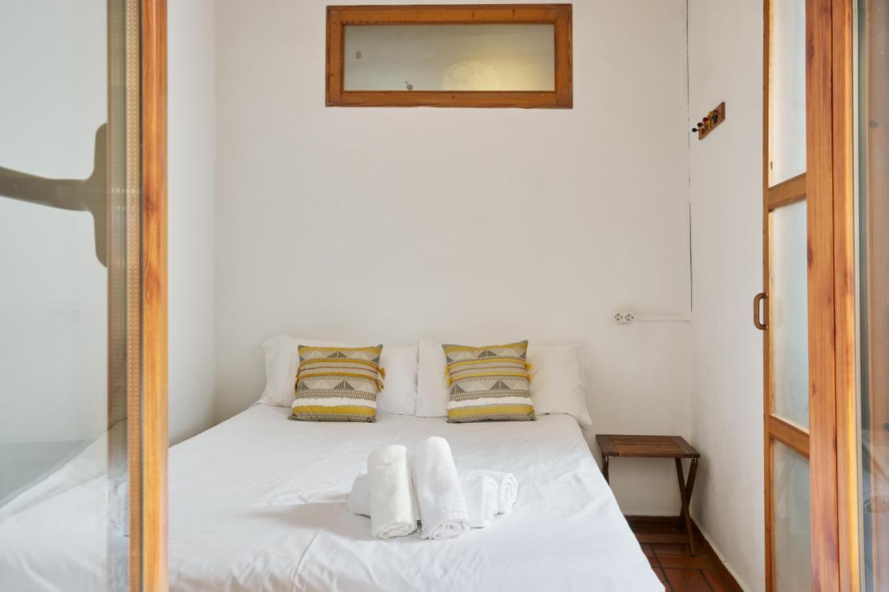 Gracia Apartment Барселона Екстериор снимка
