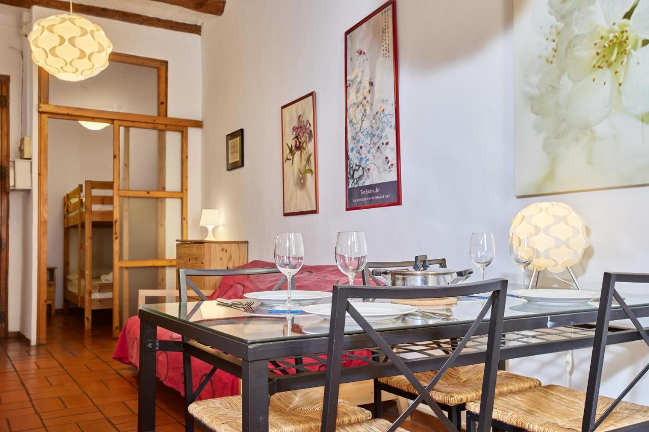 Gracia Apartment Барселона Екстериор снимка